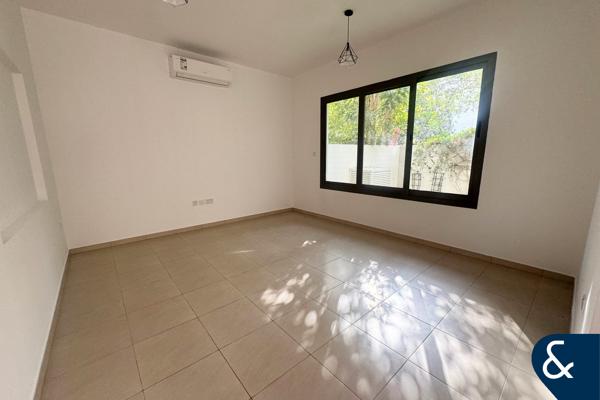 3 BEDROOM | UNFURNISHED | AVAILABLE NOW