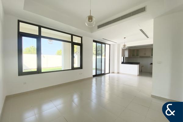 Vacant on Transfer | 4 Bed | Single Row