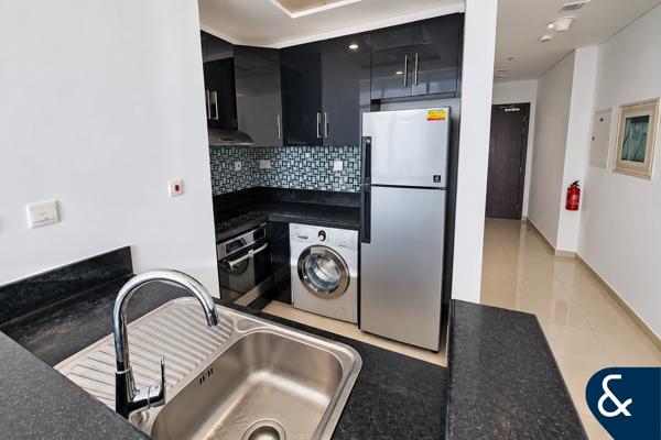 1 Bedroom | Sea View | Corner Unit | Balcony