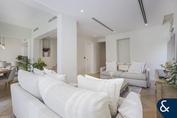 Upgraded | Fully Extended | Stunning Property