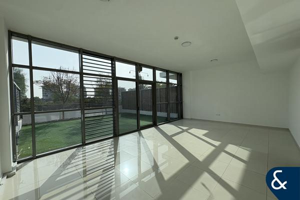 2 Br + Maid | Duplex | VOT | Multiple Options