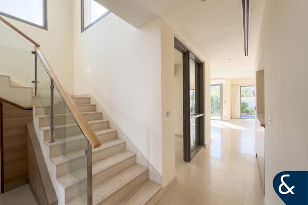 4 Bedrooms | Swimming Pool | Extended