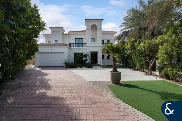 Prime Location / Extended Plot / Renovated