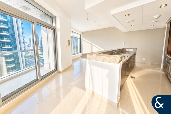 Unfurnished | Corner Layout | Vacant Now