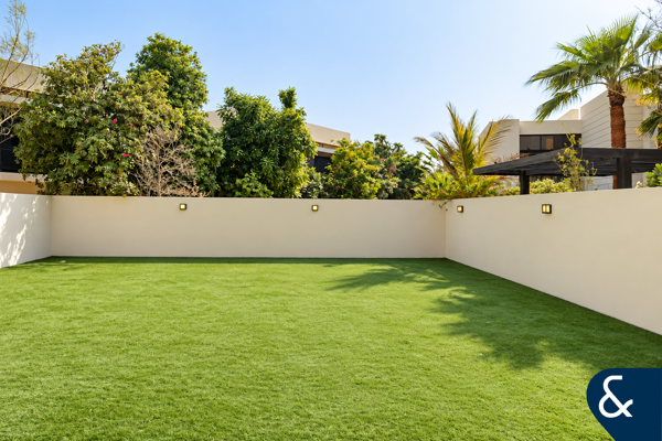 4 Bedroom | Furnished | Largest Plot