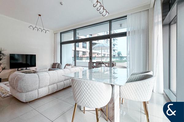 Vacant | Large Terrace | Fully Furnished