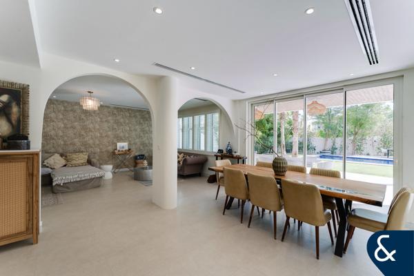 BRAND NEW TURNKEY | 4 Bed Extended | 7k Plot