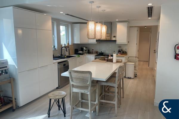 Extended | 4 Beds | Vacant on Transfer