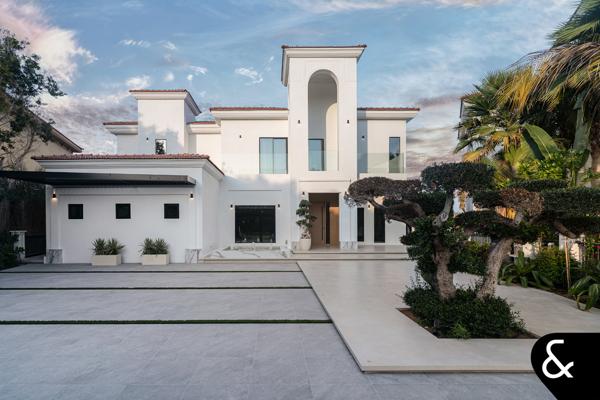 Turnkey Extended 5 Bed Villa | Skyline Views