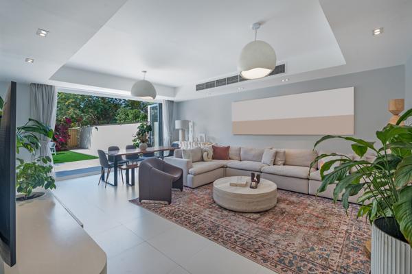 Fully Upgraded | Fully Extended | Back to Back