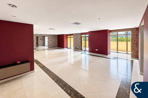 4 Bedroom & Maid| Vacant Now |Large Terrace