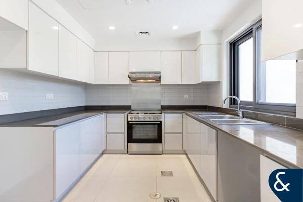 Single Row | Close To Amenities | Vacant Soon