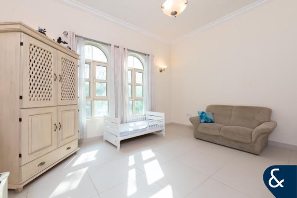 Upgraded | Private Pool | Available Oct