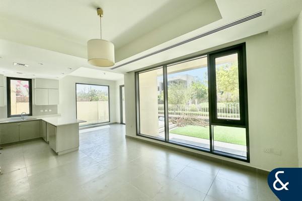 Exclusive | Green Belt | Genuine Listing