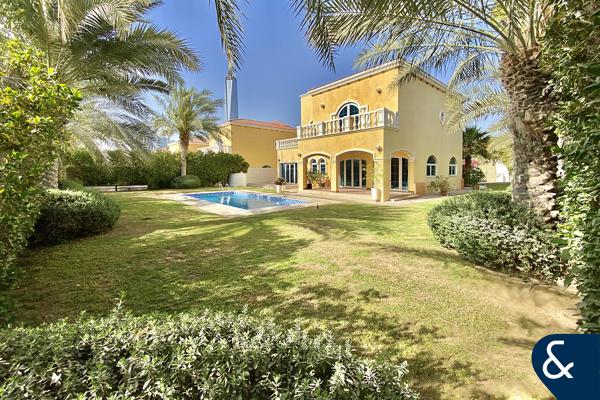 10,600 PLOT | 5 Bed | Vastu | Single Row