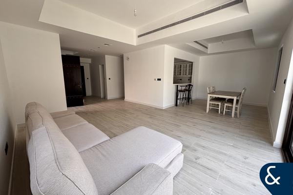 UPGRADED | 3 BEDROOM | CORNER PLOT