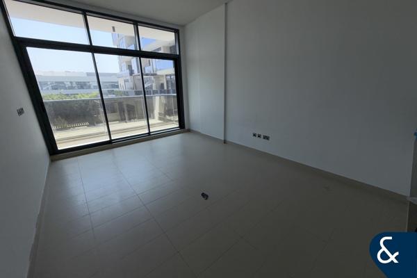 Modern 2Bed + Maids | Vacant | Motor City
