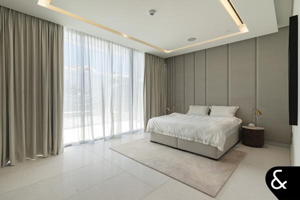 Panoramic Views | 4 floors | Billionaires row - Image 38
