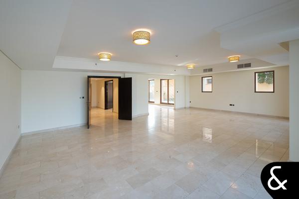 Private Beach Villa - 13,912 Sq Ft - Sea View
