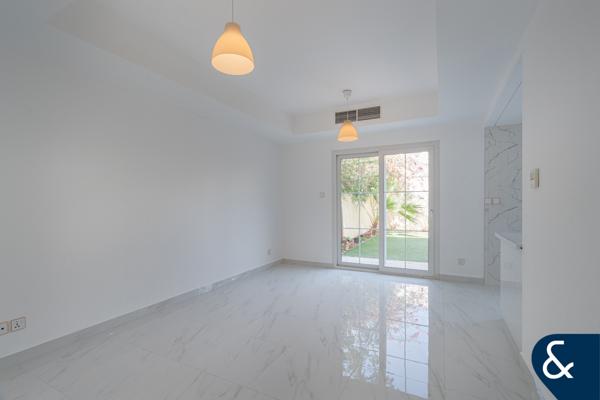 UPGRADED | VACANT TYPE 4M | NEAR TO THE LAKE