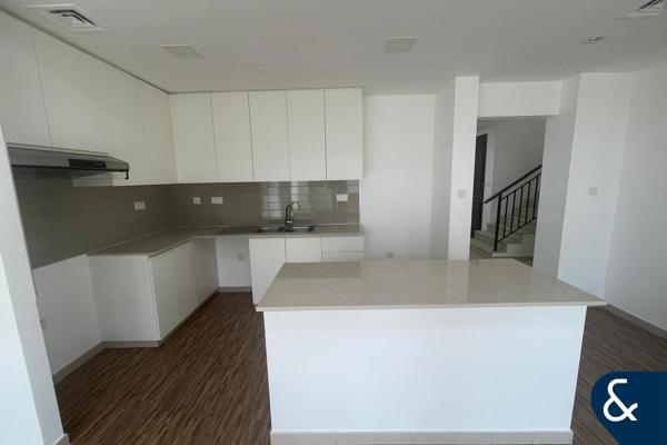 Vacant 4 Bedroom | Upgraded | Landscaped