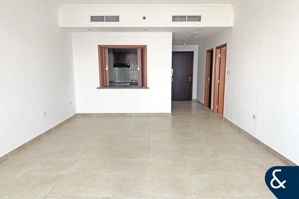 Large | One Bedroom | Golf Course View