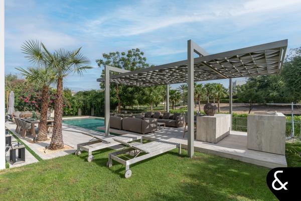 Garden Hall | Show Home | Upgraded