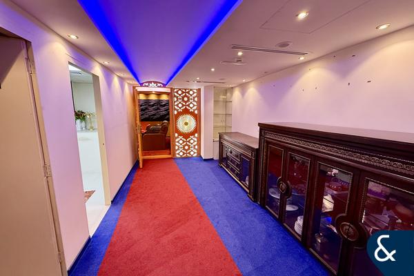 5 Bedrooms | Cinema Room | Vacant On Transfer