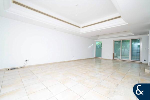 Exclusive | 4 Beds + Maid | Corner Unit