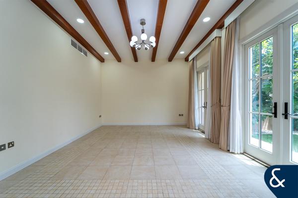 Vacant | Priced to Sell | Rare to Market