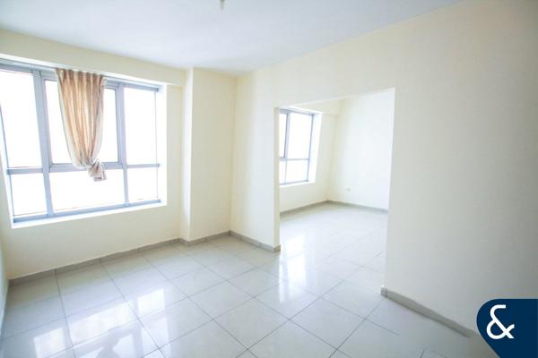 Two Beds | Close to Metro | Unfurnished