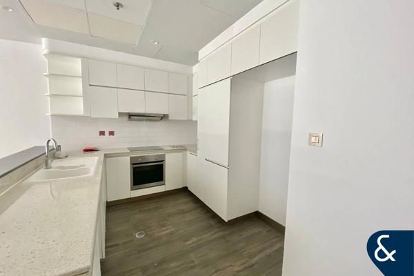 Three Bed + Maids I Pool View Terrace I VOT