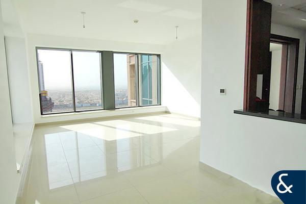 High Floor | Large Layout |  Fountain View