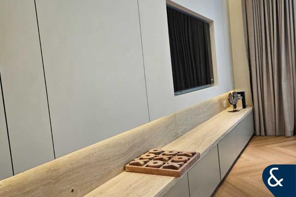 Vacant | Burj Khalifa View | Prime location