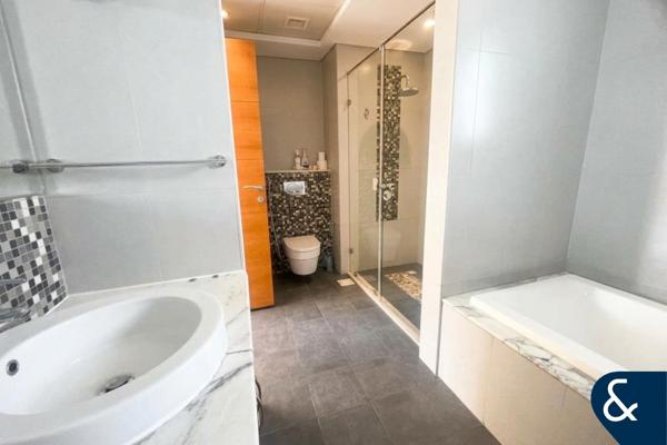 Big Garden | Double Garage | Close to Parks