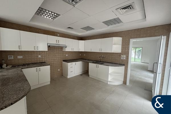 Vacant | To Be Landscaped | Bungalow | 4 Bed