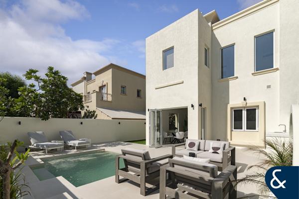 One of a Kind | Extended | Upgraded | 3 Beds