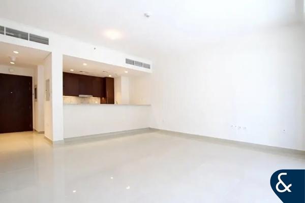 Vacant I Mid Floor I South Facing Apartment