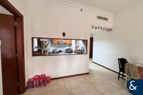 1 Bedroom | Tenanted | Marina View