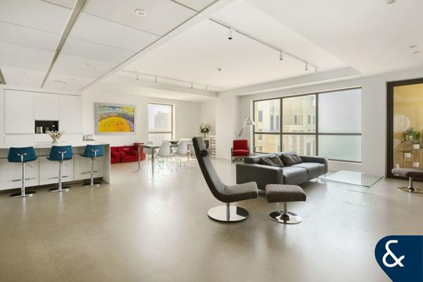Exclusive | Renovated | Rare Layout