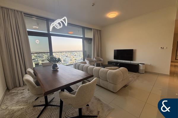 Community View | Vacant | Furnished 2 Bedroom