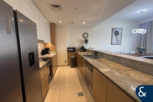 Community View | Vacant | Furnished 2 Bedroom