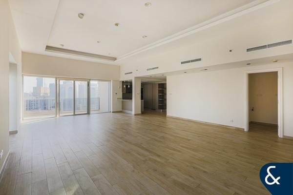 Fully Upgraded | Full Marina View | High Ceilings