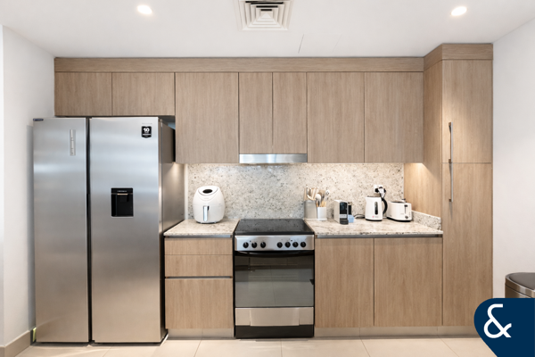 Pool Facing | 2 Bed | Large Layout| Rented