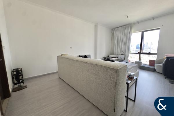 Unfurnished | Study | Burj Khalifa View