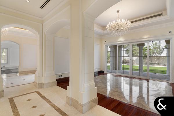 5 Beds + Maids | Vacant Now | Large BUA
