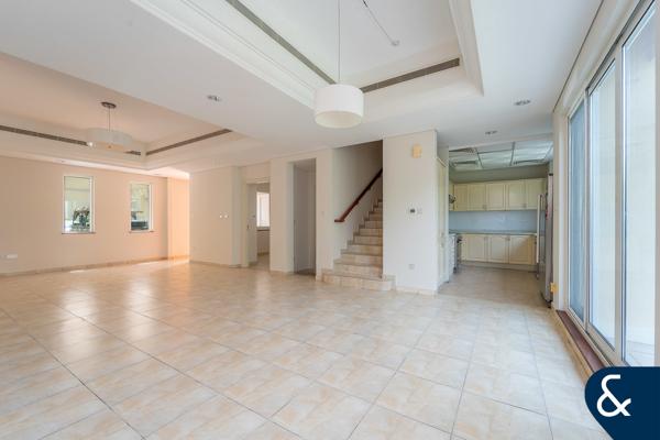 Vacant | 4 Bedrooms + Maids | Single Row