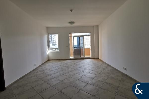 One Bedroom | Garden View | Vacant Soon