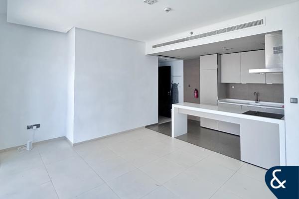 One Bed | Available | Modern | Unfurnished