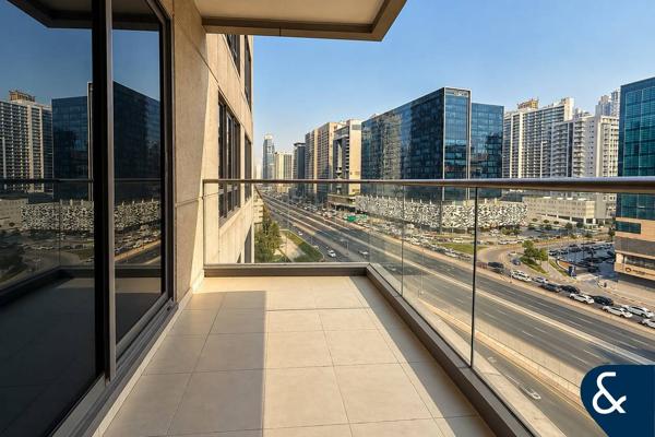 Vacant Now | Spacious Layout | Park View